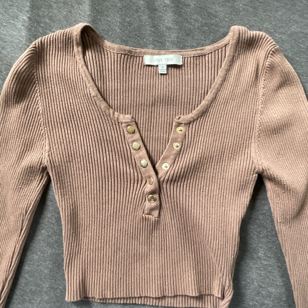 Love Tree Tan Ribbed 3/4 Sleeve Crop Blouse